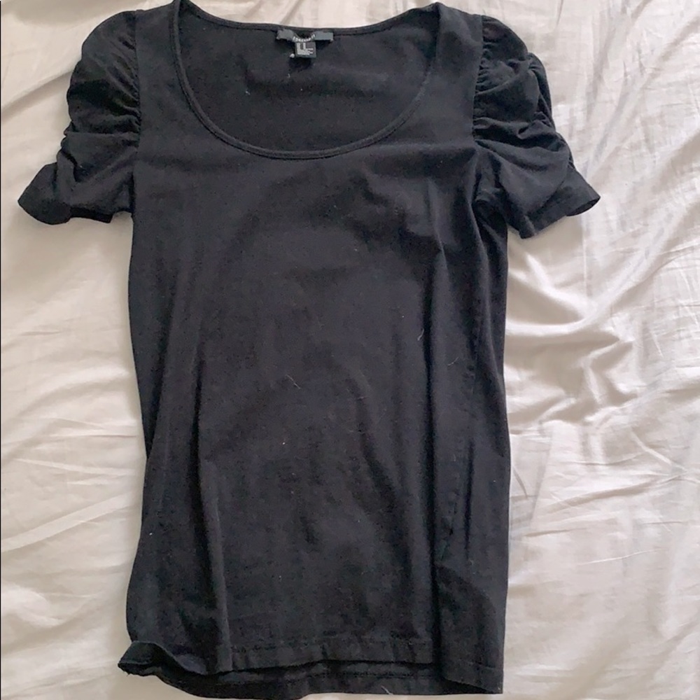 Forever 21 black tshirt
